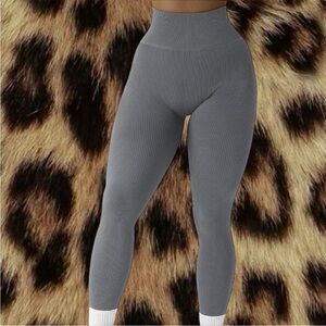 KURVE Grey Leggings